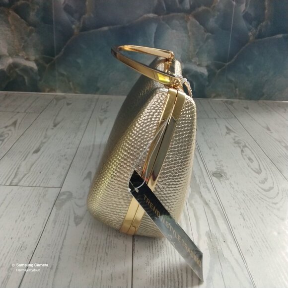 3-Way Gold Clutch Evening Bag Solid Handle Crystal Latch Removable Chain Strap - Picture 4 of 8